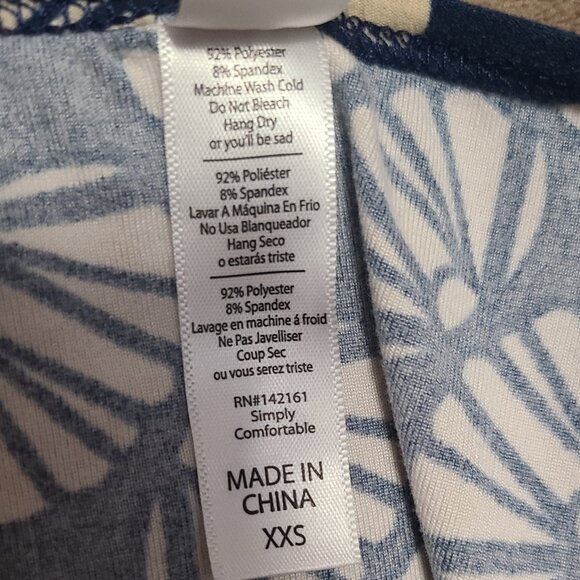 LuLaRoe NWOT Classic T  Seashells Ocean Beach Navy Blue  XXS - Picture 4 of 4